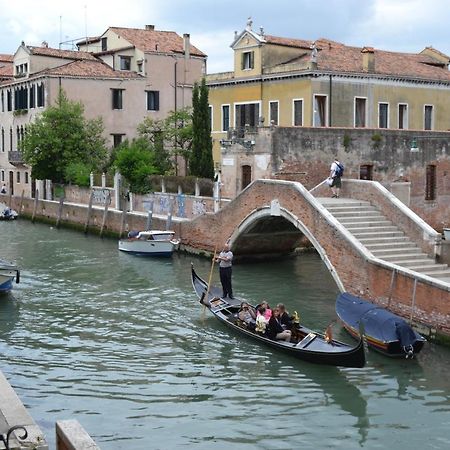 Suite In Venice Ai Carmini Exterior photo