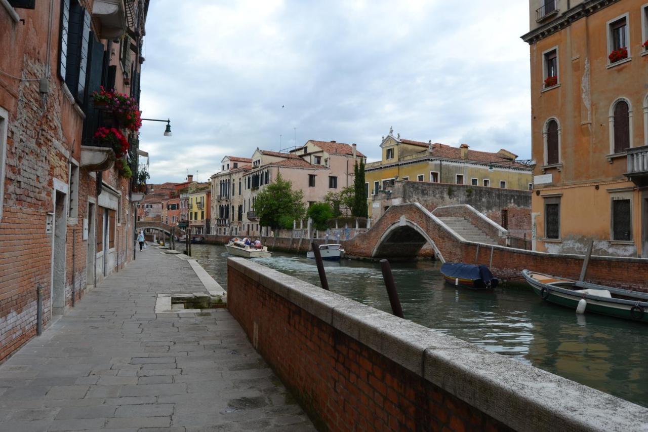 Suite In Venice Ai Carmini Exterior photo